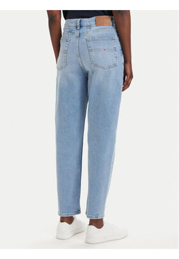Tommy Jeans Jeansy Mom Jean Uh Tpr Bi0112 Co DW0DW20041 Niebieski Regular Fit. Kolor: niebieski