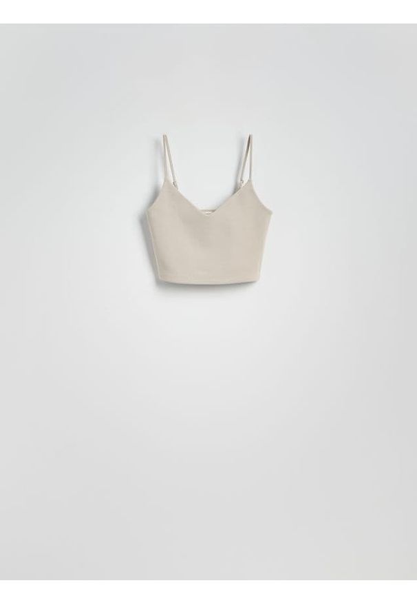 Reserved - Krótki top na ramiączkach - jasnoszary. Kolor: szary. Materiał: dzianina, bawełna, włókno. Długość rękawa: na ramiączkach. Długość: krótkie