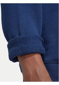 Adidas - adidas Bluza Trefoil Essentials IX7678 Granatowy Regular Fit. Kolor: niebieski. Materiał: bawełna