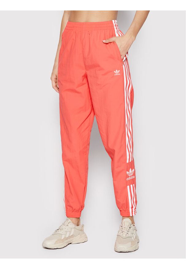 Adidas - Spodnie dresowe adidas. Kolor: różowy. Materiał: dresówka