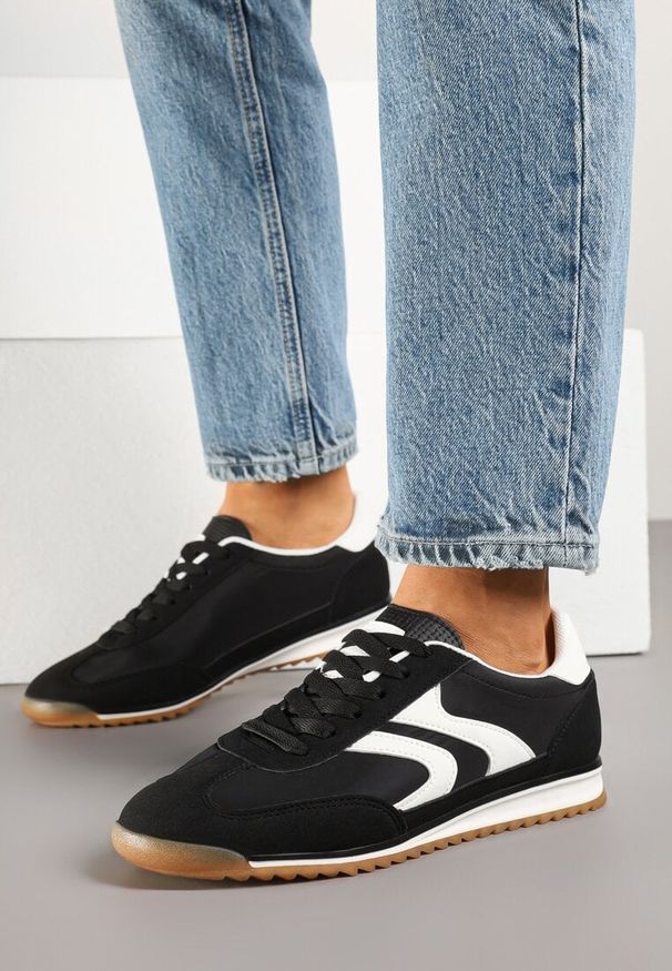 Born2be - Czarne Sneakersy w Stylu Tenisówek Julirelle. Okazja: na co dzień. Kolor: czarny. Materiał: jeans
