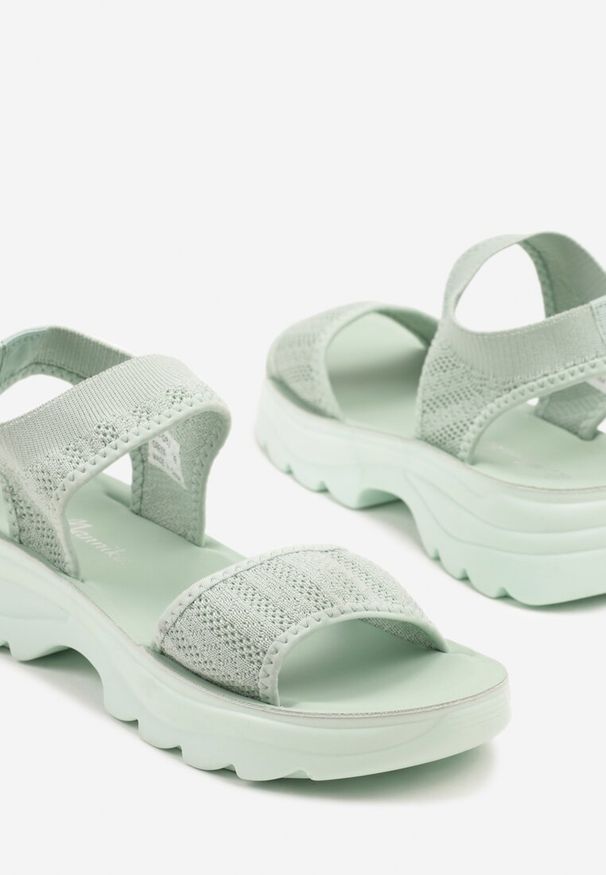 Renee - Zielone Sportowe Sandały z Elastycznymi Paskami Paliona. Okazja: na co dzień. Zapięcie: pasek. Kolor: zielony. Wzór: paski. Sezon: lato. Obcas: na obcasie. Styl: sportowy. Wysokość obcasa: niski