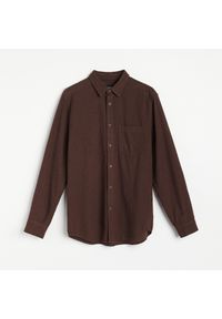 Reserved - Bawełniana koszula regular fit - Brązowy. Kolor: brązowy. Materiał: bawełna #1