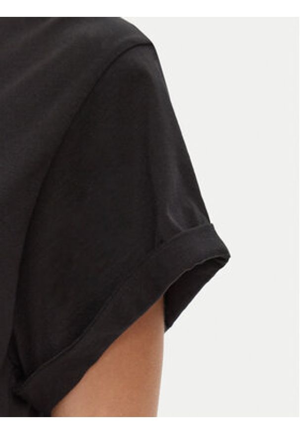 Pinko - PINKO T-Shirt Torcetti 104605 A2D1 Czarny Regular Fit. Kolor: czarny. Materiał: bawełna