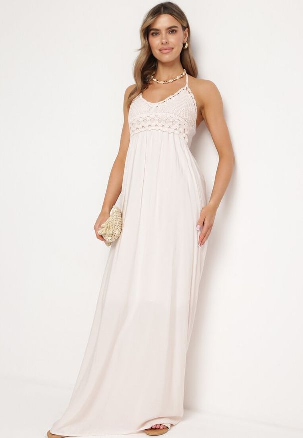 Born2be - Jasnoróżowa Sukienka Zerlaivo. Kolor: różowy. Materiał: koronka, bawełna. Wzór: aplikacja, koronka. Sezon: lato. Styl: boho. Długość: maxi