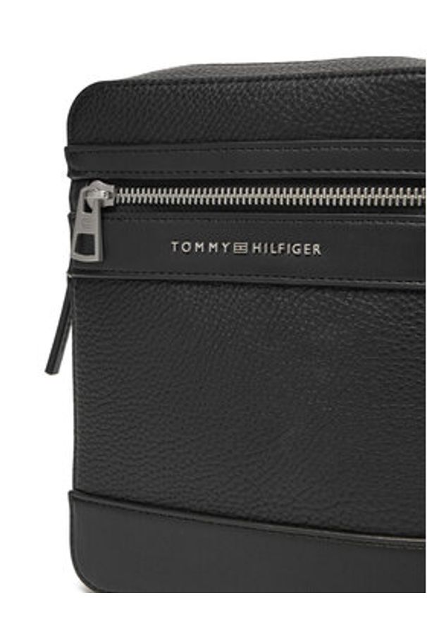 TOMMY HILFIGER - Tommy Hilfiger Saszetka Th Central Mini Reporter AM0AM13204 Czarny. Kolor: czarny. Materiał: skóra