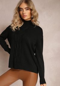 Renee - Czarny Golf Bithiah. Okazja: na co dzień. Typ kołnierza: golf. Kolor: czarny. Materiał: jeans. Wzór: aplikacja. Styl: klasyczny, casual