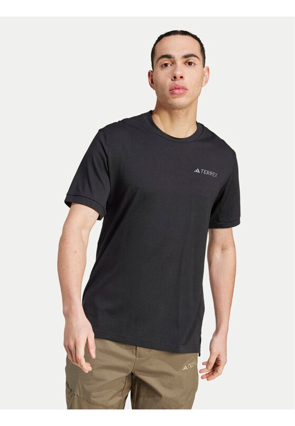 Adidas - adidas T-Shirt Terrex Xploric IN4618 Czarny Regular Fit. Kolor: czarny. Materiał: bawełna