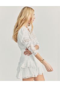 LOVE SHACK FANCY - Bawełniana mini sukienka Isidore. Kolor: biały. Materiał: bawełna. Typ sukienki: rozkloszowane. Długość: mini #2