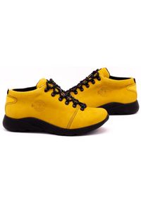 ButBal Damskie buty trekkingowe 674BB musztarda żółte. Kolor: żółty