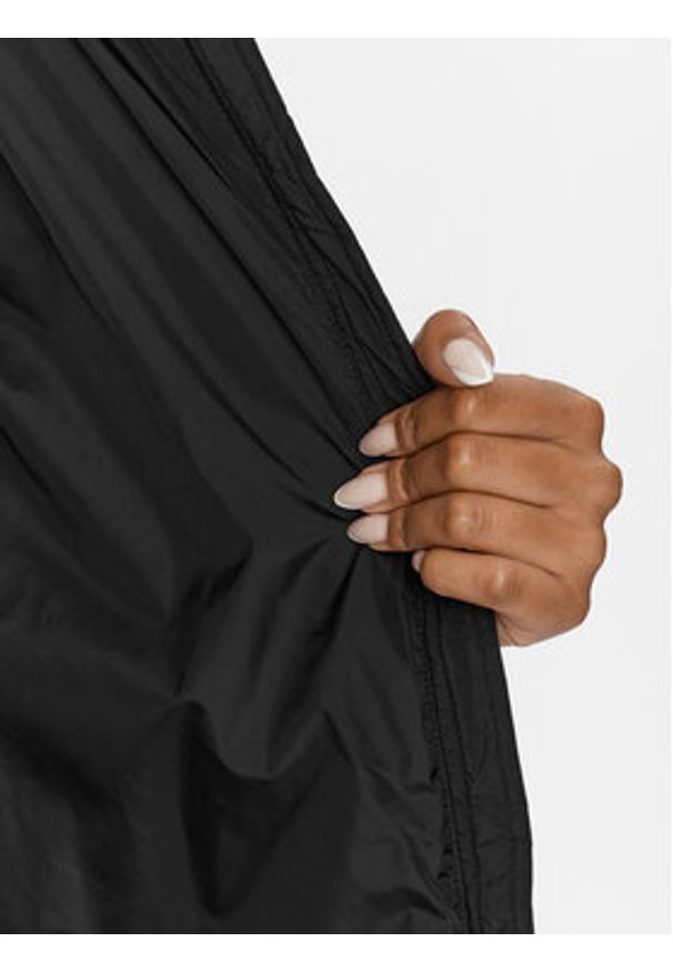 EA7 Emporio Armani Kurtka zimowa 6RTK06 TNDAZ 0200 Czarny Regular Fit. Kolor: czarny. Materiał: syntetyk. Sezon: zima