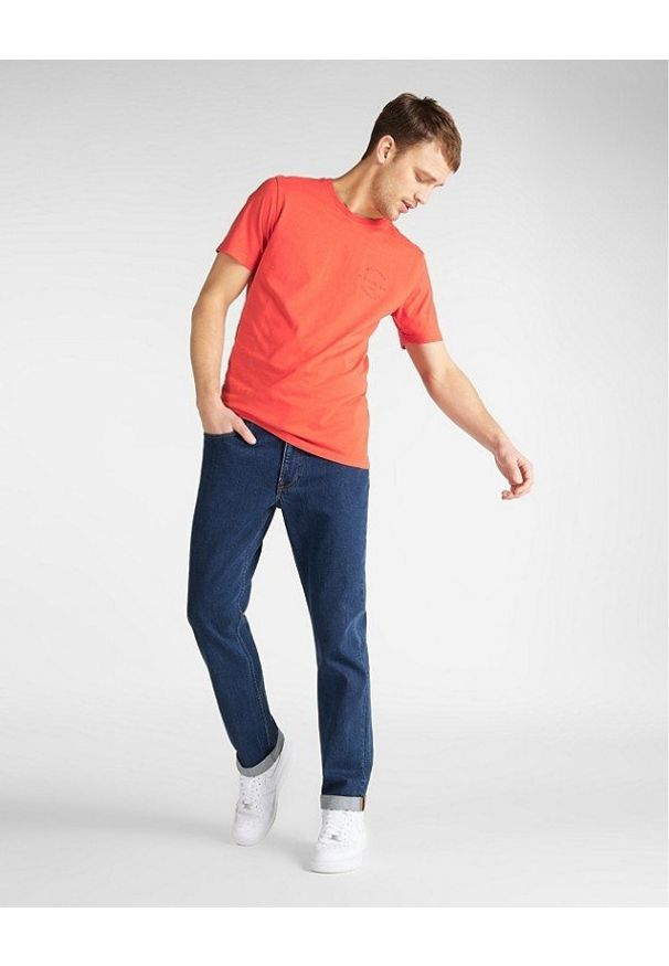 Lee - LEE WORKWEAR TEE MĘSKI T-SHIRT RELAXED FIT POPPY RED L60BFENH 112113254