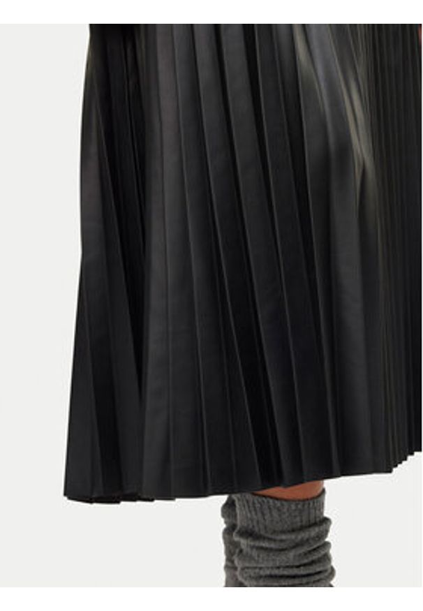 Vero Moda Spódnica z imitacji skóry Bella Holly 10319036 Czarny Regular Fit. Kolor: czarny. Materiał: skóra