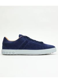 TOD'S - Niebieskie sneakersy z zamszu. Nosek buta: okrągły. Kolor: niebieski. Materiał: zamsz. Wzór: haft. Obcas: na płaskiej podeszwie #1