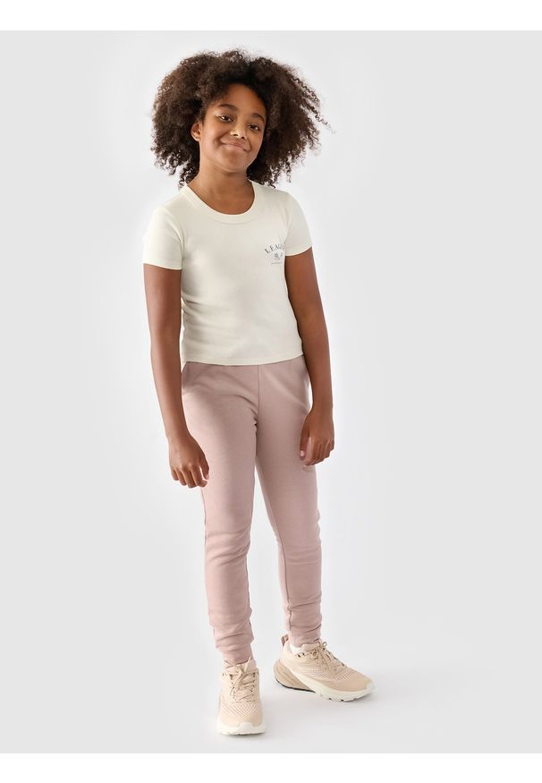 4f - 4F Spodnie dresowe joggery dziewczęce - beżowe 128 (7-8 lat). Okazja: na co dzień. Kolor: beżowy. Materiał: dresówka. Wzór: gładki, ze splotem. Sezon: lato. Styl: casual, sportowy