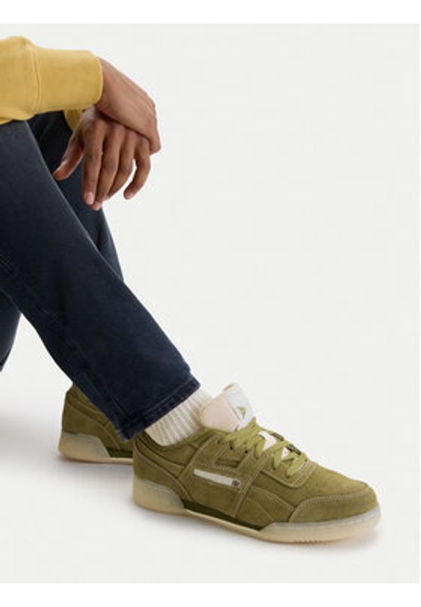 Reebok Sneakersy EO-WORKOUT PLUS 100244988 Zielony. Kolor: zielony. Materiał: skóra, zamsz. Model: Reebok Workout