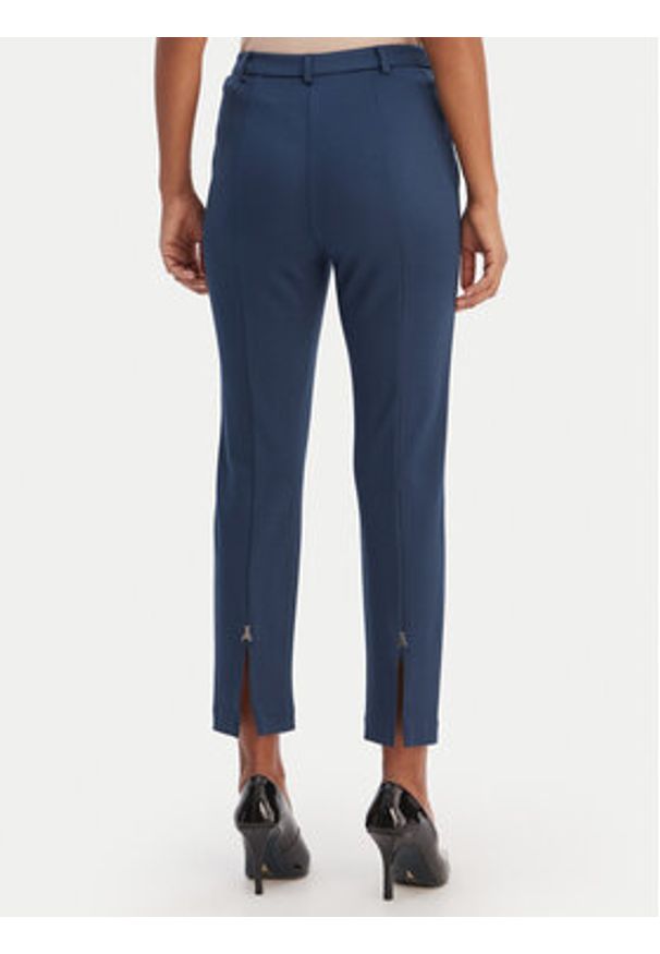 Patrizia Pepe Spodnie materiałowe 8P082/ A715 Niebieski Slim Fit. Kolor: niebieski. Materiał: wiskoza