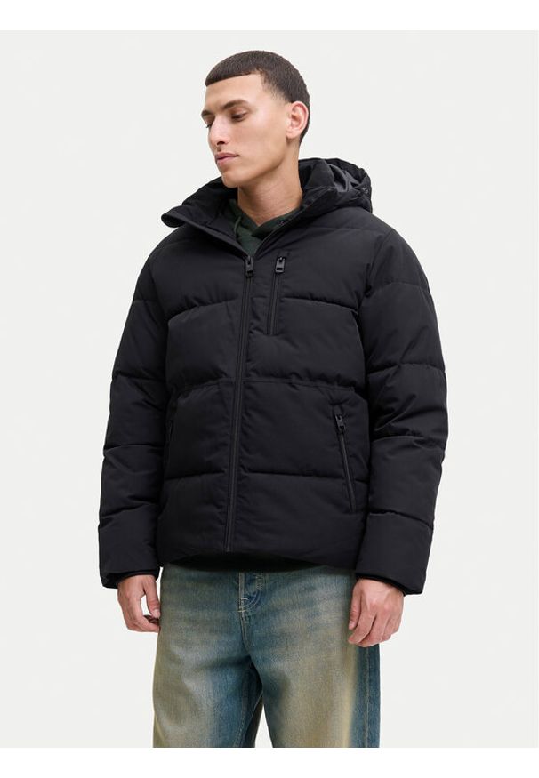 Jack & Jones Kurtka zimowa Owen 12278792 Czarny Regular Fit. Kolor: czarny. Materiał: syntetyk. Sezon: zima