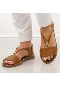 Brązowe sandały damskie M.Daszyński 2266-7. Kolor: brązowy. Materiał: skóra. Sezon: lato. Styl: klasyczny #1