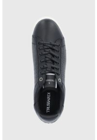Trussardi Jeans - Trussardi Buty kolor czarny. Nosek buta: okrągły. Zapięcie: sznurówki. Kolor: czarny. Materiał: guma