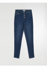 Sinsay - Jeansy skinny high waist - niebieski. Stan: podwyższony. Kolor: niebieski