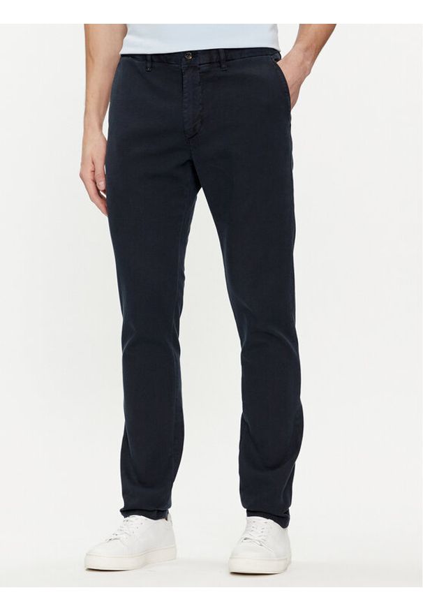 TOMMY HILFIGER - Tommy Hilfiger Chinosy Bleecker MW0MW33910 Granatowy Slim Fit. Kolor: niebieski. Materiał: bawełna