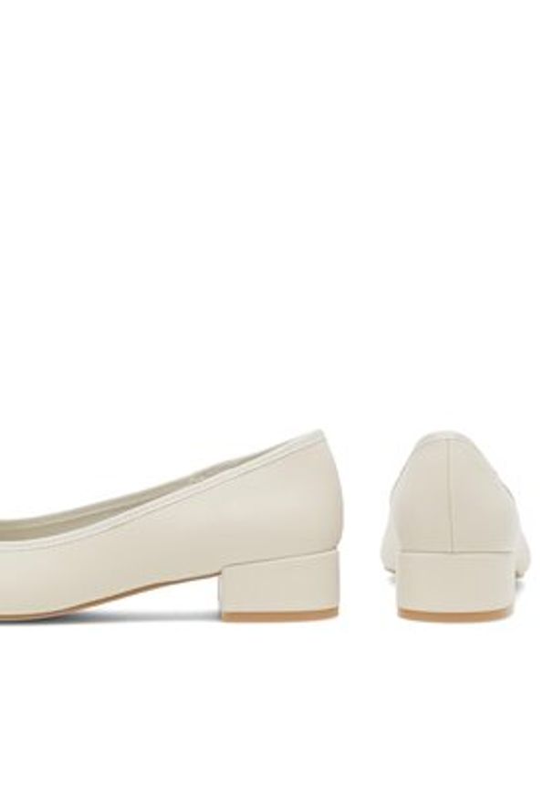 Nine West Baleriny WFA2608-1 Beżowy. Kolor: beżowy. Materiał: skóra
