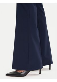 Rinascimento Spodnie materiałowe CFC0125318003 Granatowy Flare Fit. Kolor: niebieski. Materiał: syntetyk #2