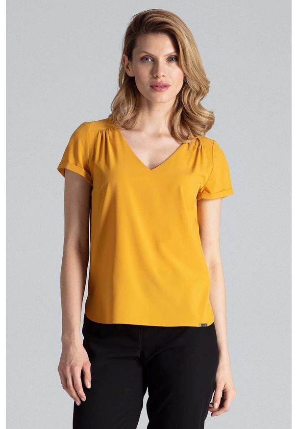 Figl - Musztardowa Bluzka w Liście z Trójkątnym Dekoltem. Kolor: żółty. Materiał: poliester, elastan