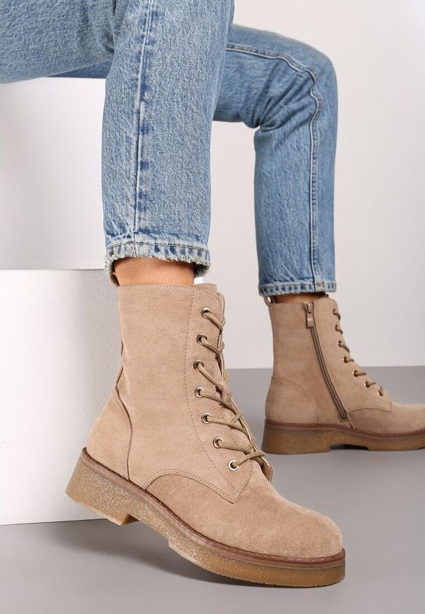 Born2be - Ciemnobeżowe Botki w Klasycznym Stylu z rzemykami Beririna. Kolor: beżowy. Materiał: jeans. Styl: klasyczny