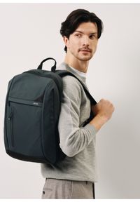 Ochnik - Szary jednokomorowy plecak męski. Kolor: szary. Materiał: nylon #4