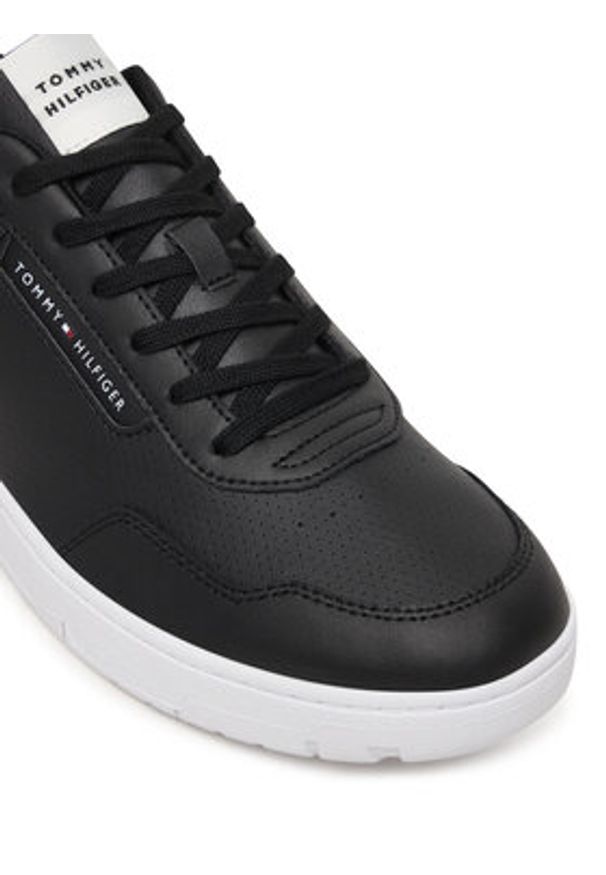TOMMY HILFIGER - Tommy Hilfiger Sneakersy Basket Core Lite Lth FM0FM05868 Czarny. Kolor: czarny. Materiał: skóra