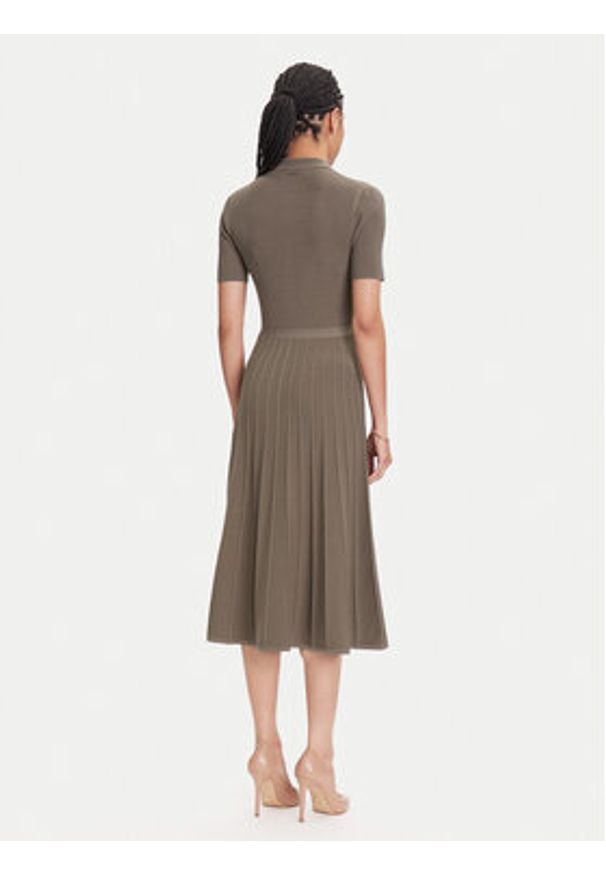 MICHAEL Michael Kors Sukienka dzianinowa MT5834F33D Beżowy Regular Fit. Kolor: beżowy. Materiał: wiskoza