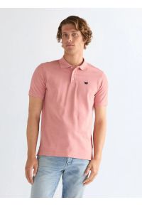 Wrangler - MESKA KOSZULKA WRANGLER POLO SHIRT DUSTY ROSE 112378002. Typ kołnierza: polo #1