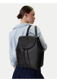 Calvin Klein Plecak Foil Logo Large Flap Backpack LV04F3505G Czarny. Kolor: czarny. Materiał: skóra #1