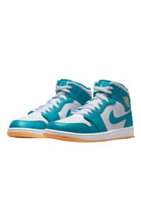 Buty do chodzenia męskie Nike Air Jordan 1 Mid. Zapięcie: sznurówki. Kolor: brązowy, biały, wielokolorowy. Materiał: materiał. Szerokość cholewki: normalna. Sport: turystyka piesza