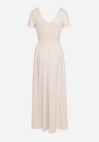 Born2be - Jasnobeżowa Rozkloszowana Sukienka Maxi z Głębokim Dekoltem z Rozcięciem Wyla. Kolor: beżowy. Długość rękawa: krótki rękaw. Sezon: wiosna, lato. Długość: maxi #4