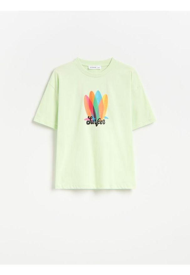Reserved - Bawełniany t-shirt z nadrukiem - jasnozielony. Kolor: zielony. Materiał: bawełna. Wzór: nadruk