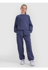 4f - 4F Bluza dresowa nierozpinana bez kaptura dziewczęca - granatowa 128 (7-8 lat). Okazja: na spacer, na co dzień, na uczelnię. Typ kołnierza: bez kaptura. Kolor: niebieski. Materiał: dresówka. Sezon: lato. Styl: casual, klasyczny #2