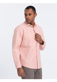 Ombre Clothing - Męska koszula z kieszenią REGULAR FIT - różowa V5 OM-SHCS-0148 - XXL. Kolor: różowy. Materiał: poliester, bawełna. Długość rękawa: długi rękaw. Długość: długie