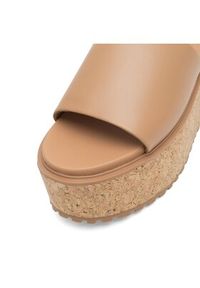 Lasocki Klapki WYL3440-4Z Brązowy. Kolor: brązowy. Materiał: skóra