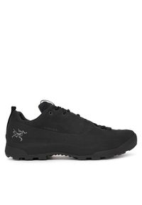 Trekkingi Arc'teryx. Kolor: czarny. Sport: turystyka piesza