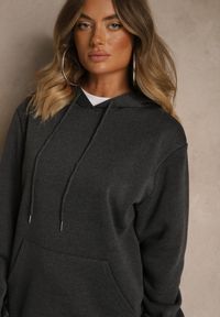 Renee - Ciemnoszara Bluza z Kapturem Ozdobiona Ściągaczami Invila. Okazja: na co dzień. Typ kołnierza: kaptur. Kolor: szary. Wzór: aplikacja. Styl: casual, elegancki