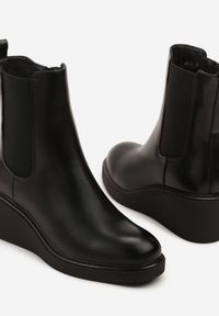 Born2be - Czarne Botki Sztyblety na Koturnie Fesirea. Okazja: na co dzień. Kolor: czarny. Materiał: jeans. Obcas: na koturnie. Styl: wizytowy, casual, elegancki #6