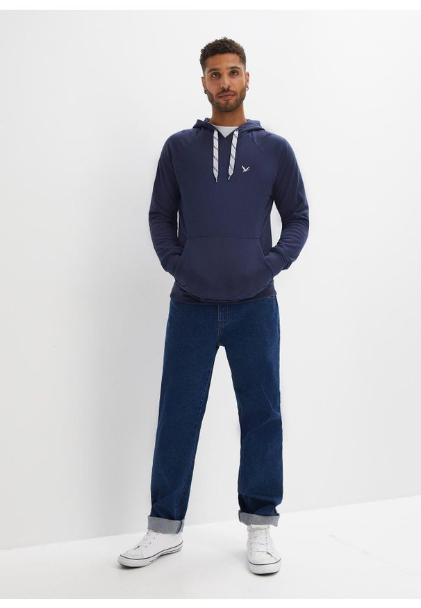 bonprix - Bluza z kapturem, z czystej bawełny organicznej. Typ kołnierza: kaptur. Kolor: niebieski. Materiał: bawełna. Wzór: haft