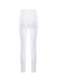 Born2be - Białe Spodnie Skinny Phenameia. Kolor: biały