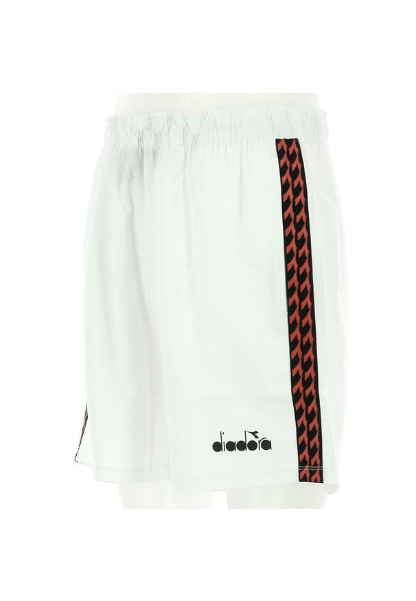 Spodenki męskie Diadora Bermuda Micro. Kolor: beżowy. Długość: krótkie. Sezon: lato