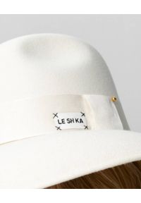 LESHKA - Filcowy kapelusz z szerokim rondem Ecru Veil. Kolor: biały #4