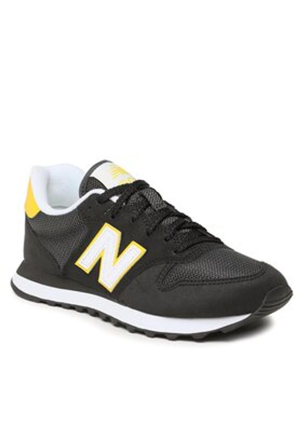 New Balance Sneakersy GW500CH2 Czarny. Kolor: czarny. Materiał: materiał