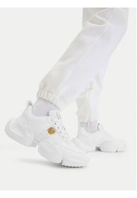Versace Jeans Couture Sneakersy 80VA3SU8 ZPB80 3 Biały. Kolor: biały. Materiał: skóra #5